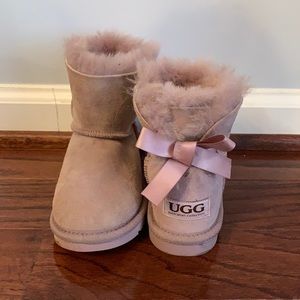 UGG Australia little girls size 11-12 Dusty Rose color boots
